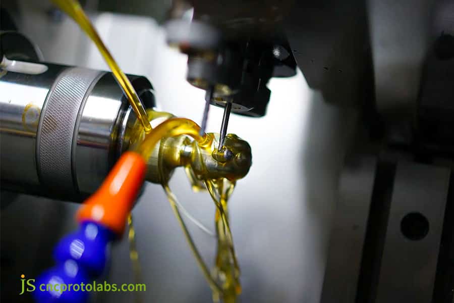 centre de tournage et de fraisage CNC